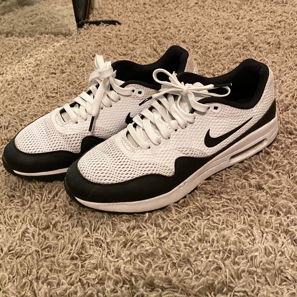 Nike golf shoes
